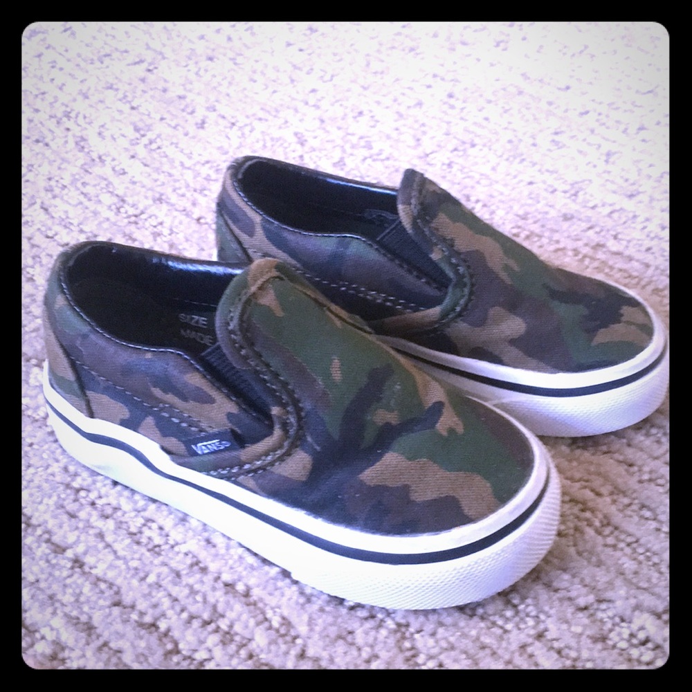 Size 5c Vans Camo shoes